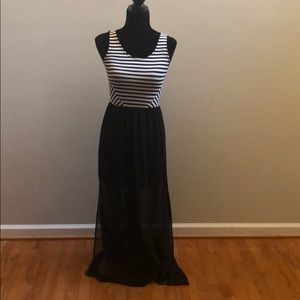 Maxi dress- double sided leg slit